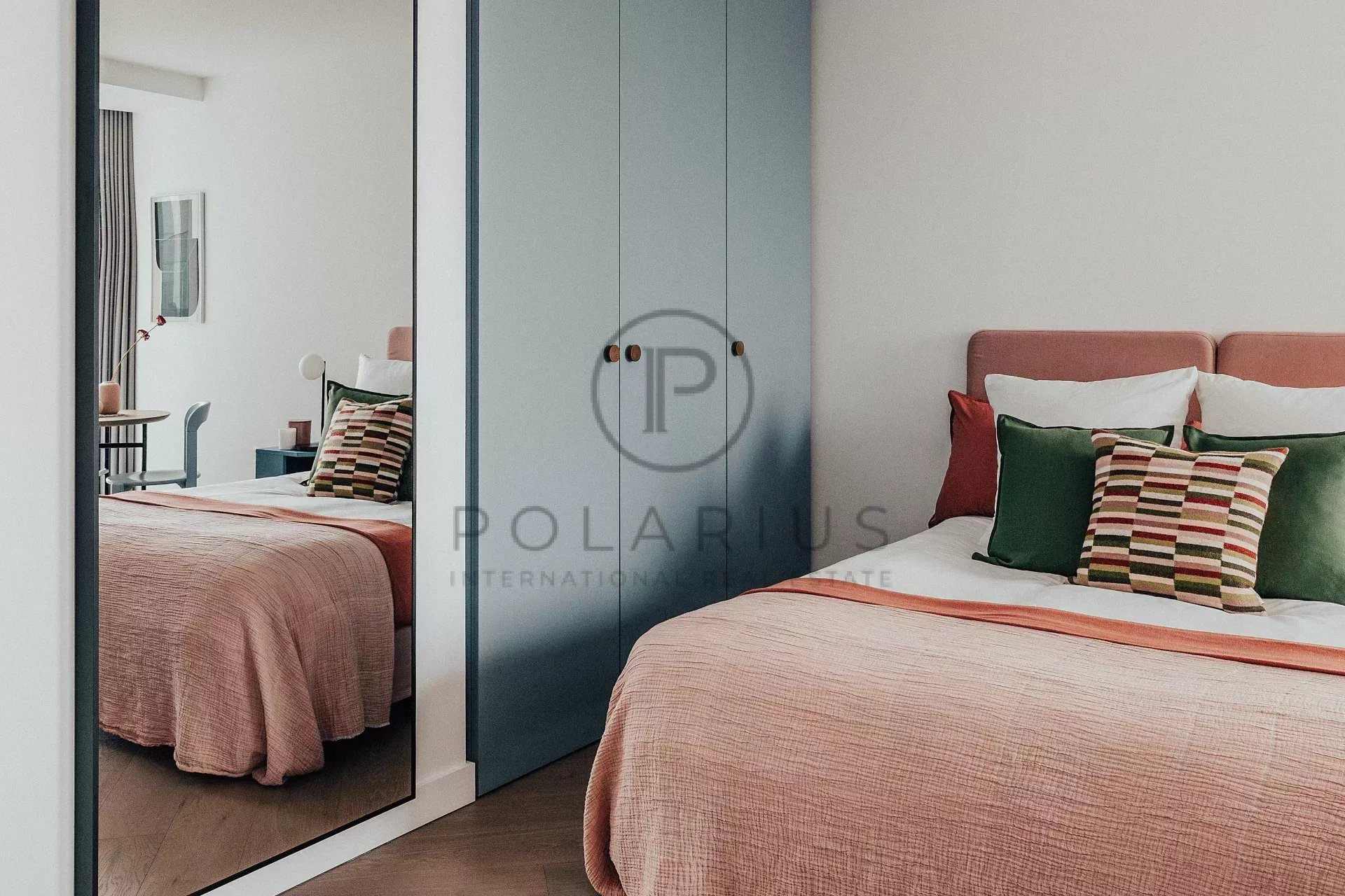 1 Bed, 1 Bath, ApartmentFor Sale, Greenwich London, Greater London (Greenwich)