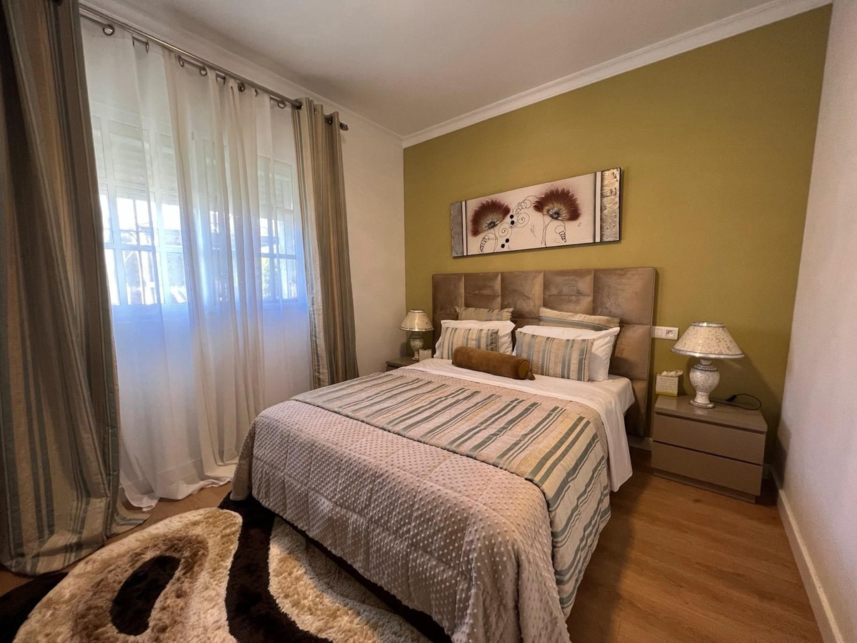 3 Bed, 3 Bath, HouseFor Sale, Estepona, Malaga