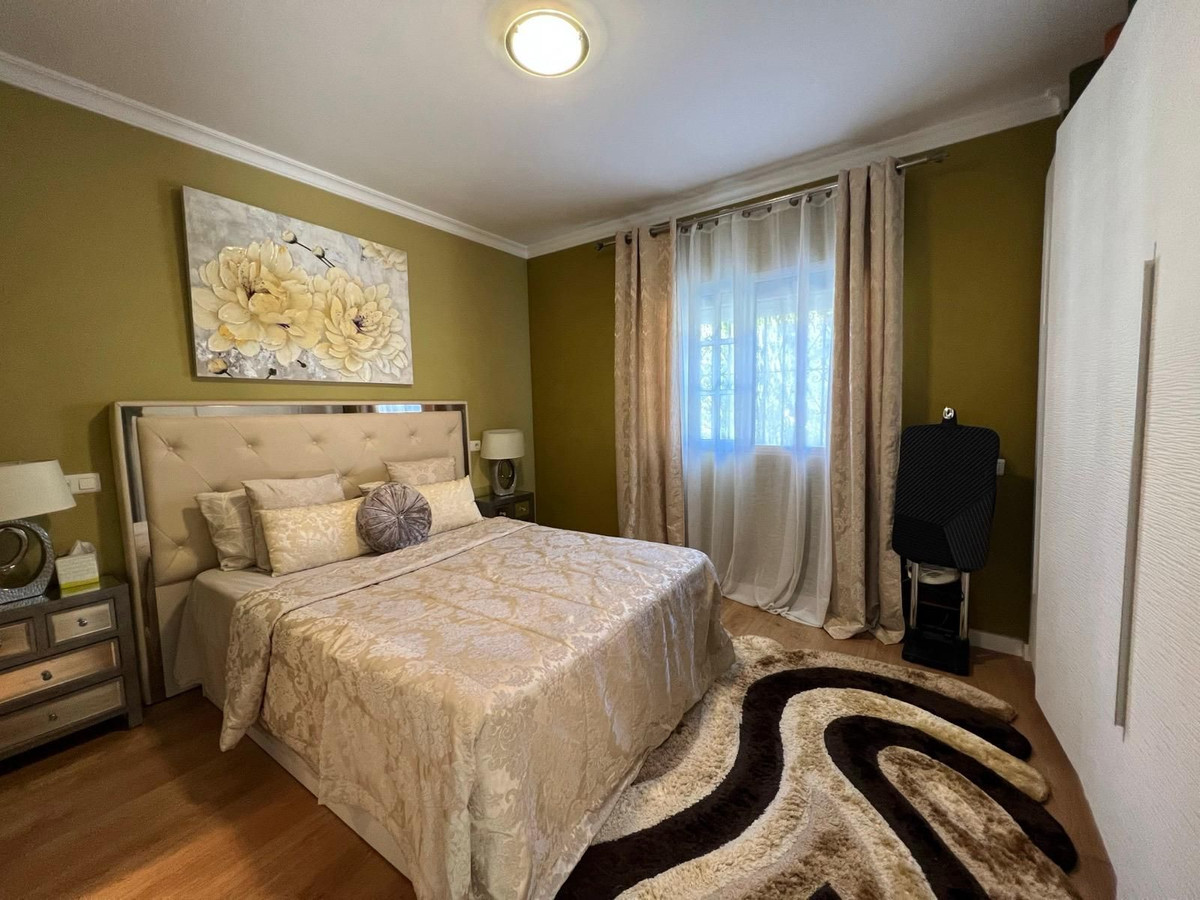 3 Bed, 3 Bath, HouseFor Sale, Estepona, Malaga