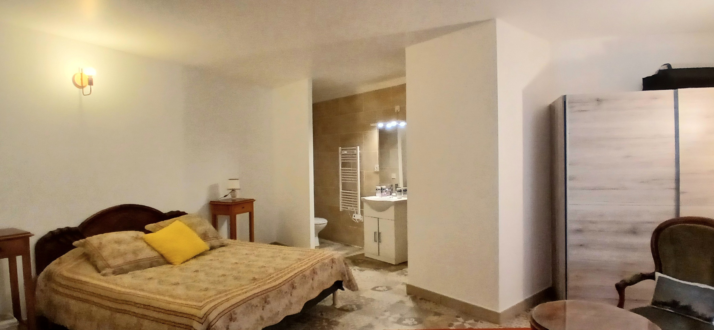 4 Bed, 2 Bath, HouseFor Sale, Quarante, Herault, Languedoc-Roussillon, 34310