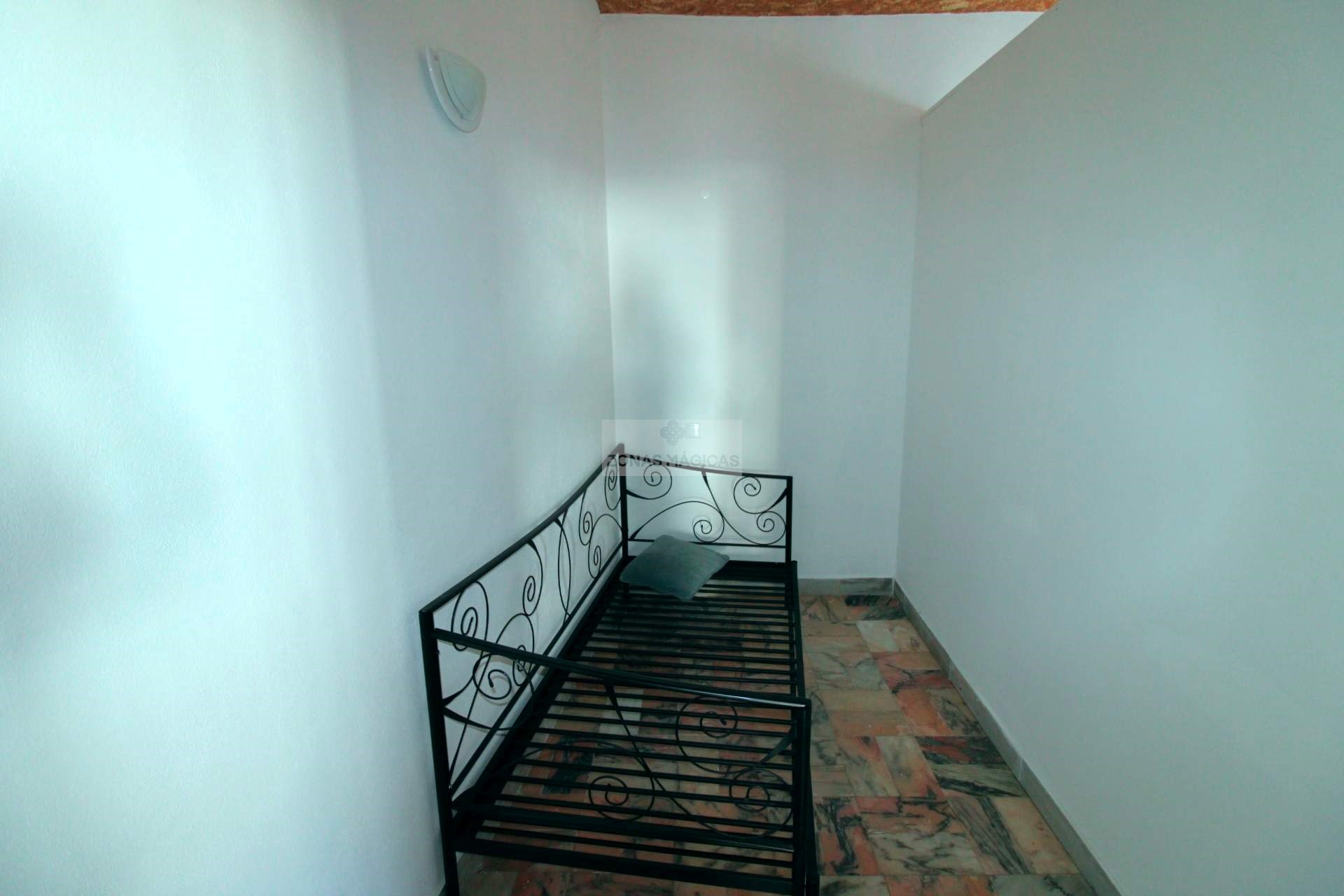 2 Bed, 1 Bath, HouseFor Sale, Vila do Bispo, Faro, 8650-413