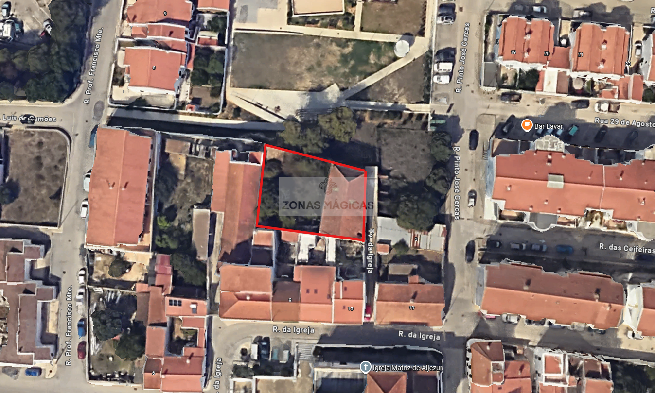 Commercial Property, For Sale