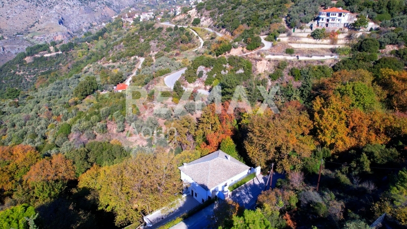 3 Bed, 2 Bath, HouseFor Sale, Stagiates, Portaria, Magnesia