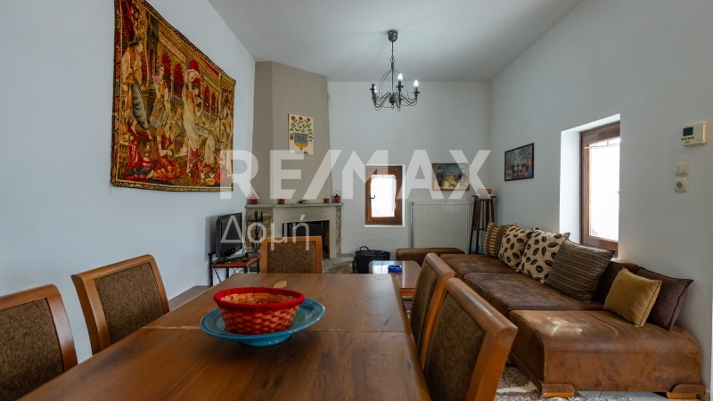 3 Bed, 3 Bath, ApartmentFor Sale, Center, Makrinitsa, Magnesia