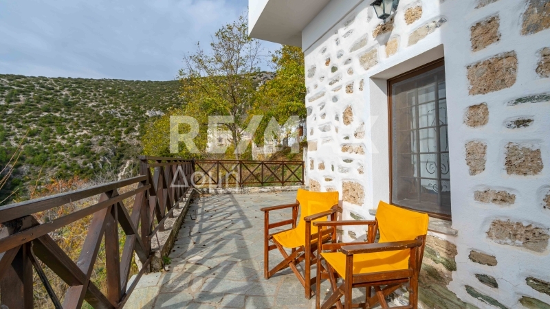 3 Bed, 3 Bath, ApartmentFor Sale, Center, Makrinitsa, Magnesia