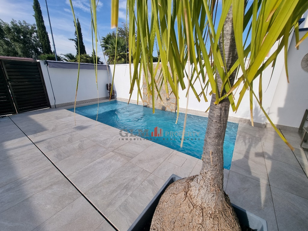 4 Bed, 2 Bath, ApartmentFor Sale, San Javier, Murcia