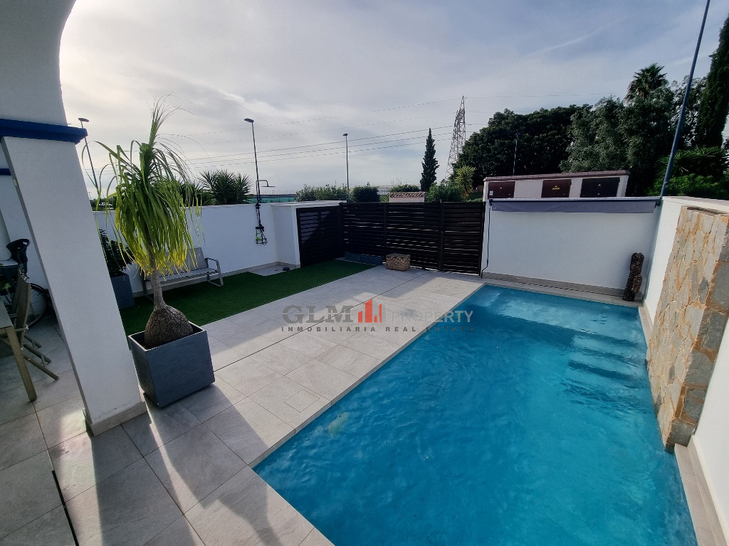 4 Bed, 2 Bath, ApartmentFor Sale, San Javier, Murcia