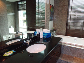 2 Bed, 2 Bath, ApartmentFor Sale, 4/26 Soi Patak 24, Karon, Muang, Phuket 83100 Thai, Phuket, Karon, SouthWest