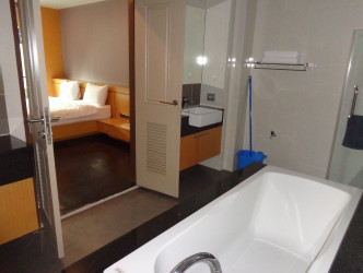 1 Bed, 1 Bath, ApartmentFor Sale, 204/1 Phrabaramee Road, Patong, Kathu, Phuket 8315, Phuket, Patong, West