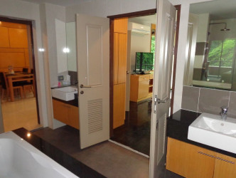 1 Bed, 1 Bath, ApartmentFor Sale, 204/1 Phrabaramee Road, Patong, Kathu, Phuket 8315, Phuket, Patong, West
