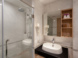 1 Bed, 1 Bath, ApartmentFor Sale, Phuket, Kata, SouthWest