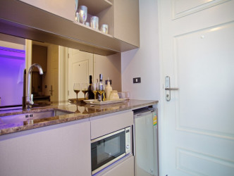 1 Bed, 1 Bath, ApartmentFor Sale, Phuket, Surin, NorthWest