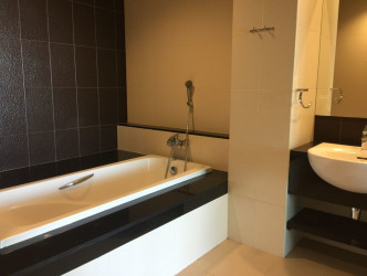 1 Bed, 1 Bath, ApartmentFor Sale, Phuket, Karon, SouthWest
