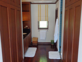 4 Bed, 5 Bath, HouseFor Sale, 41 Sai Taan Villas 99/69 Soi Cherngtalay 16 Sriso, Phuket, BangTao, NorthWest