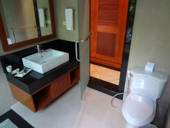 1 Bed, 1 Bath, HouseFor Sale, 24/28 Moo 1, T.Rawai, A.Muang, Phuket, 83130, Tha, Phuket, NaiHarn, South