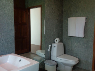 3 Bed, 3 Bath, HouseFor Sale, 24/28 Moo 1, T.Rawai, A.Muang, Phuket, 83130, Tha, Phuket, NaiHarn, South