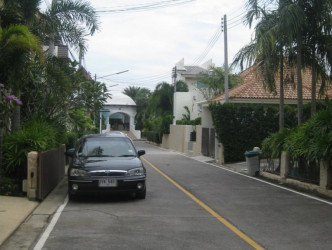 3 Bed, 2 Bath, HouseFor Sale, Phuket, NaiHarn, South