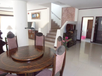 4 Bed, 4 Bath, HouseFor Sale, 76/131 Moo 2, Viset Road, Rawai Beach, Phuket 8313, Phuket, NaiHarn, South