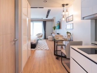 1 Bed, 1 Bath, ApartmentFor Sale, Phuket, Karon, SouthWest