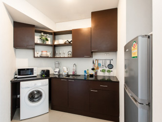 1 Bed, 1 Bath, ApartmentFor Sale, Phuket, Karon, SouthWest