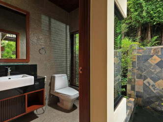 4 Bed, 4 Bath, HouseFor Sale, Phuket, NaiHarn, South