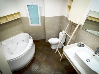 2 Bed, 2 Bath, ApartmentFor Sale, 266/2 Patak Road, T. Karon, A. Muang, Phuket, Thaila, Phuket, Karon, SouthWest