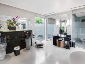 Phuket, Laguna, NorthWest, 2 Bedrooms Bedrooms, ,2 BathroomsBathrooms,For Sale,1573