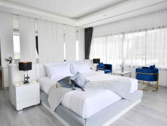 4 Bed, 6 Bath, HouseFor Sale, Phuket, NaiHarn, South