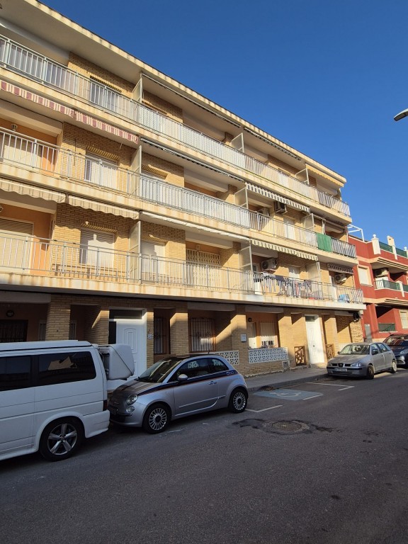 3 Bed, 1 Bath, ApartmentFor Sale, Torre De La Horadada, Alicante