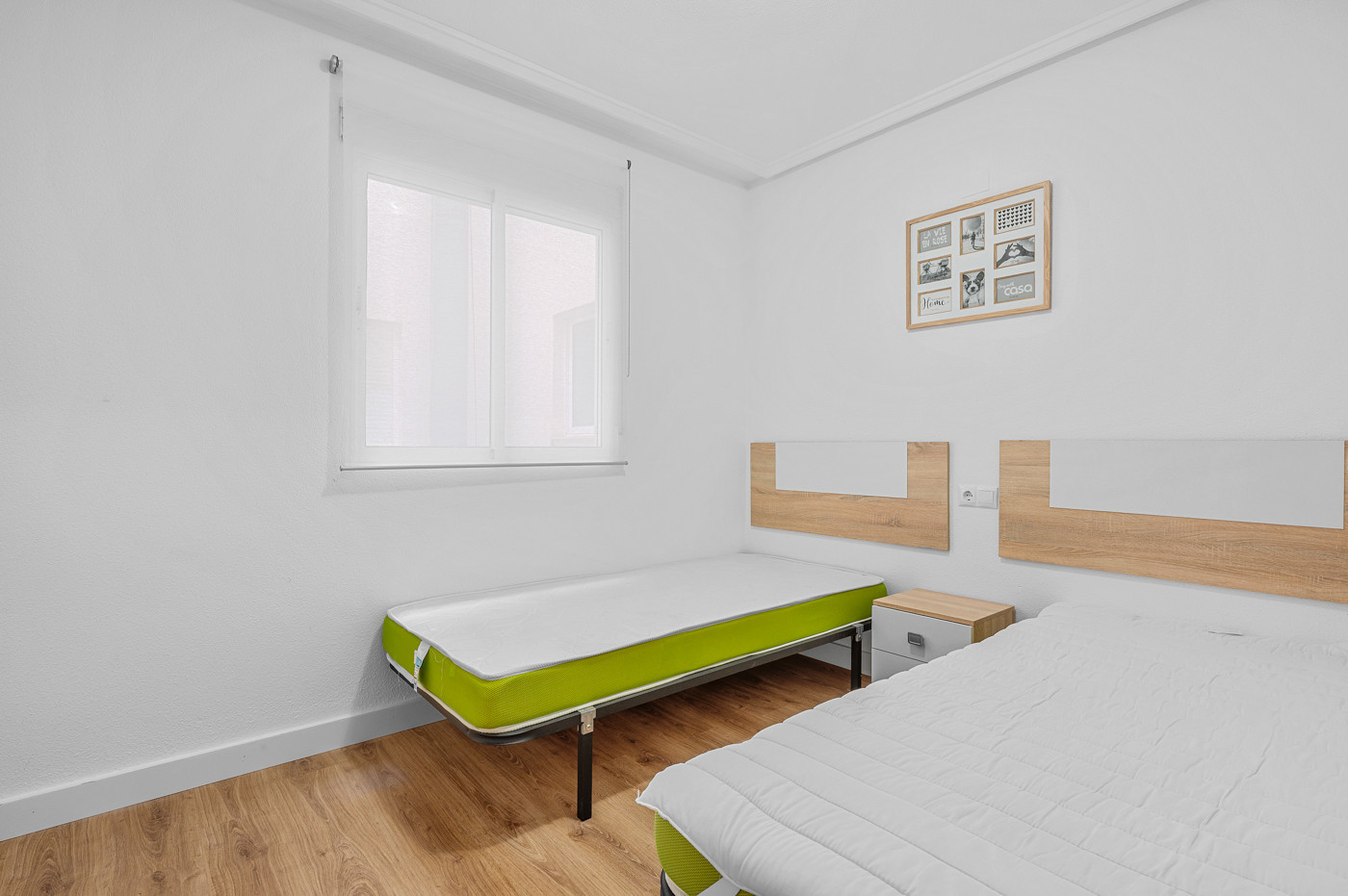 3 Bed, 2 Bath, ApartmentFor Sale, Torrevieja, Alicante