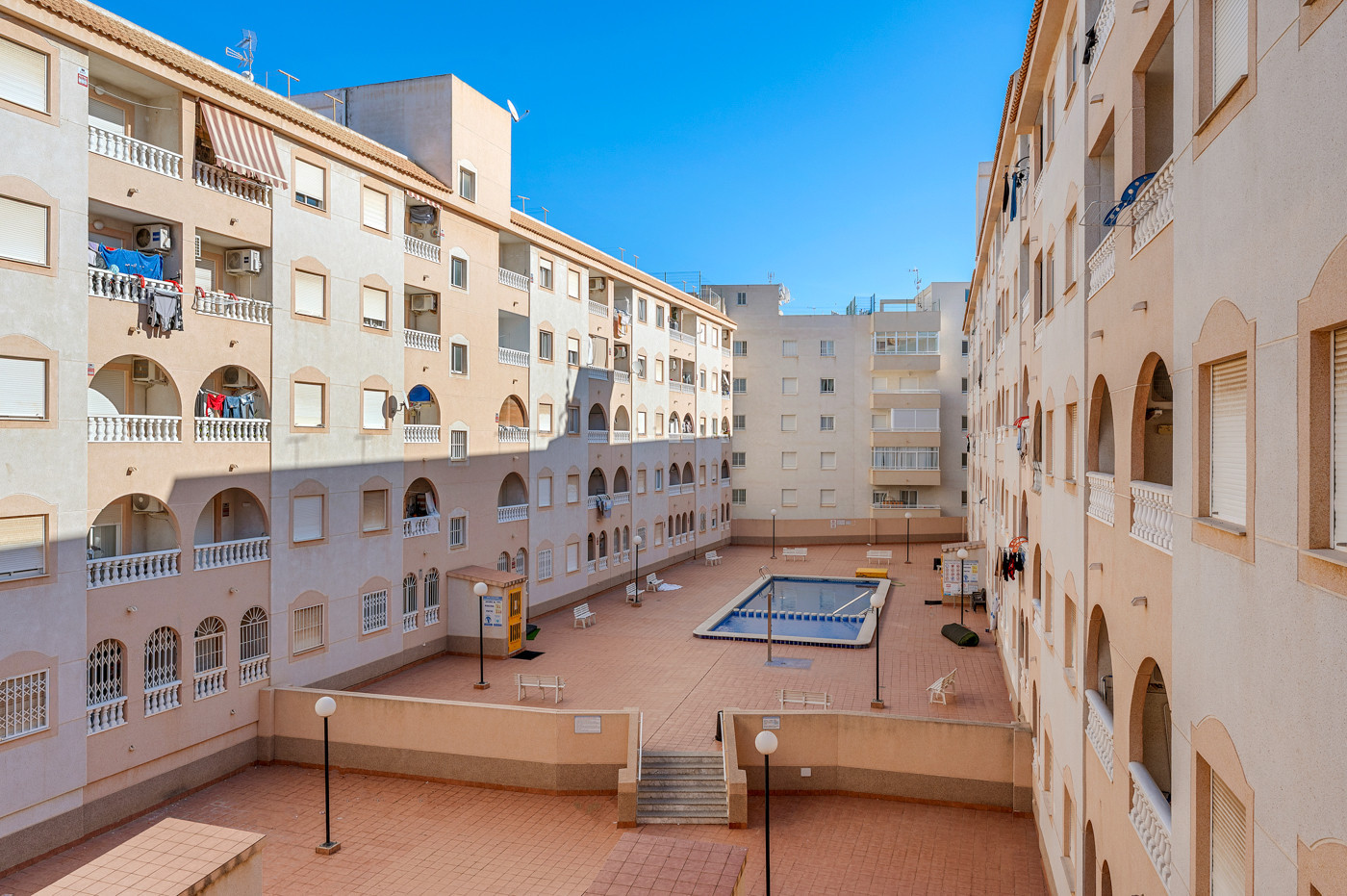 3 Bed, 2 Bath, ApartmentFor Sale, Torrevieja, Alicante
