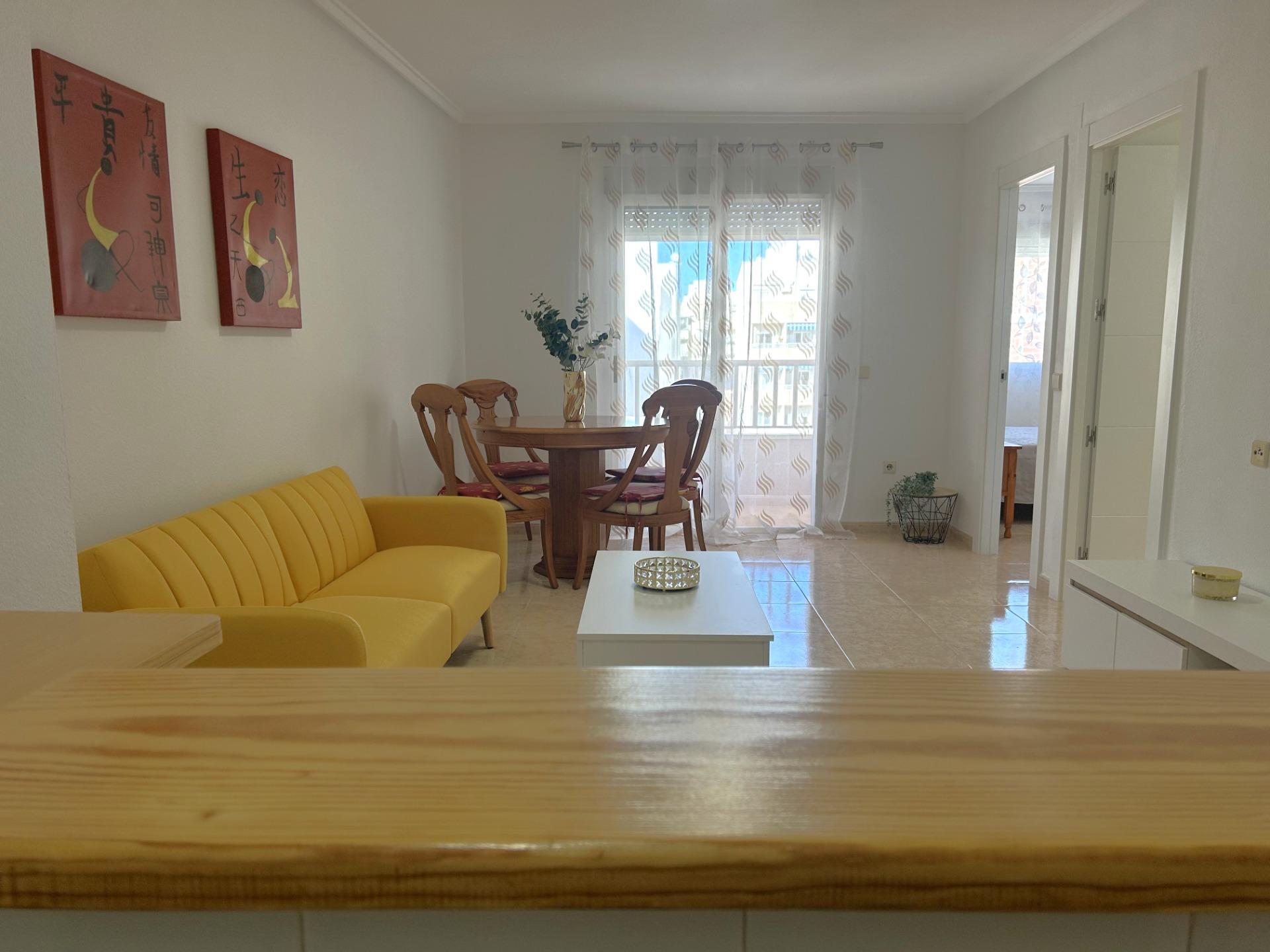 2 Bed, 1 Bath, ApartmentFor Sale, Torrevieja, Alicante