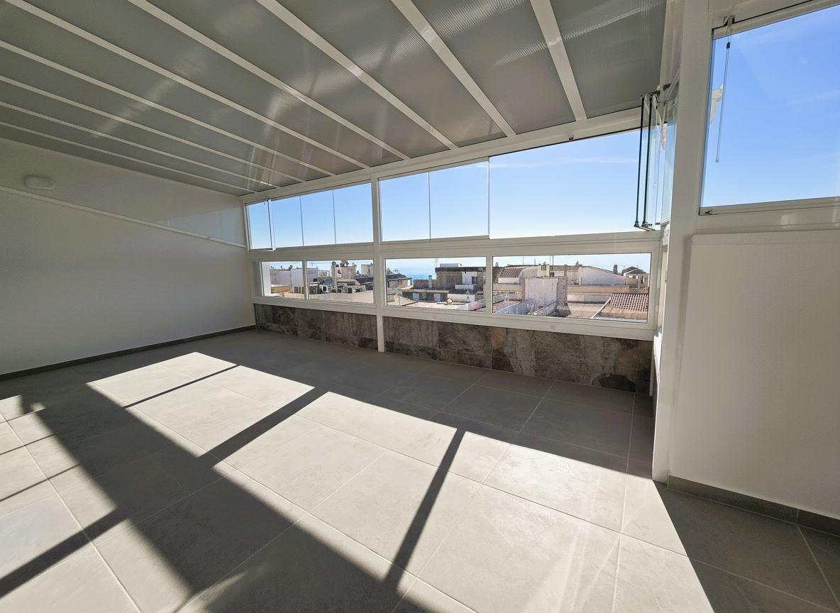 2 Bed, 1 Bath, ApartmentFor Sale, Torrevieja, Alicante