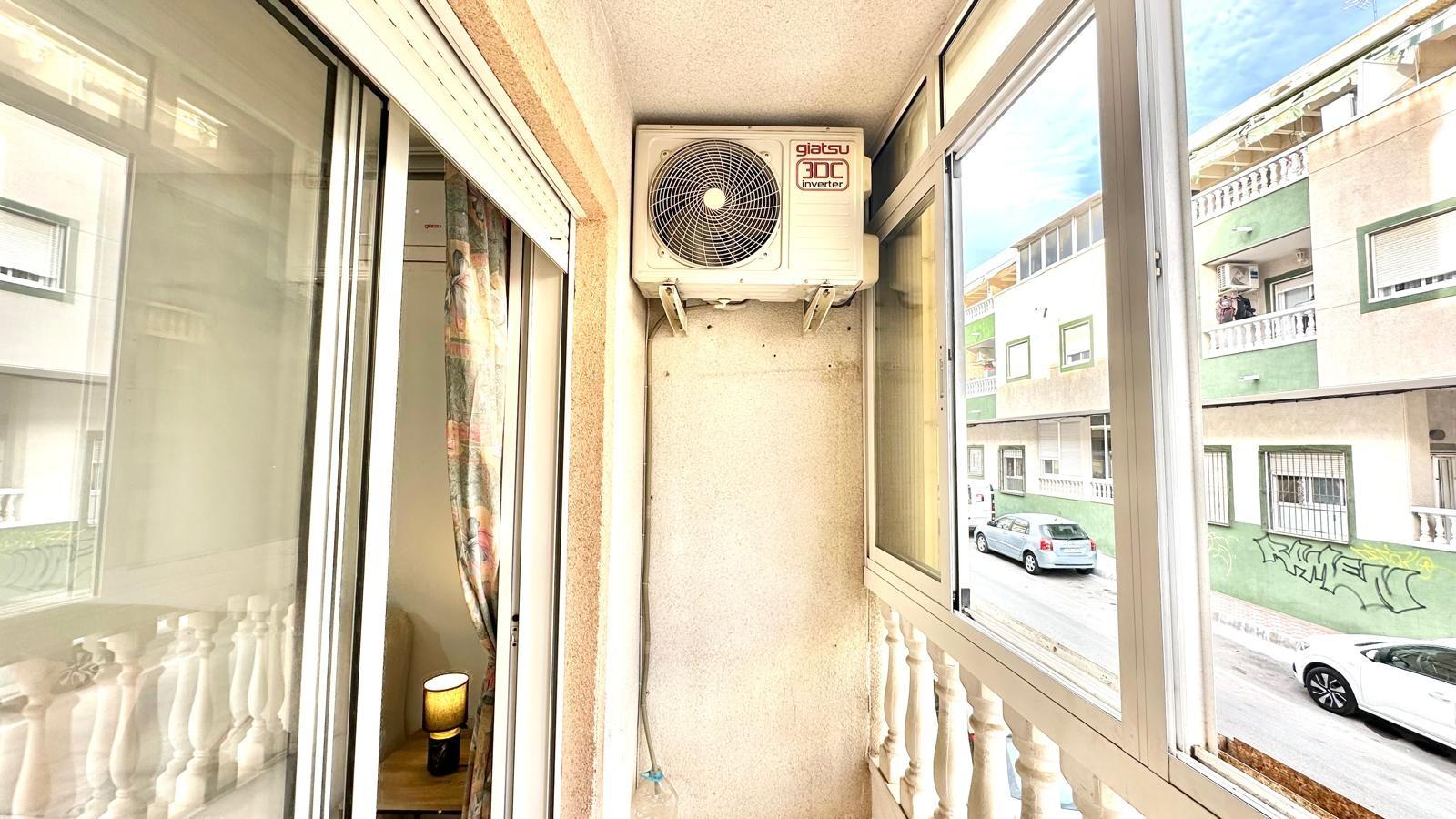 1 Bed, 1 Bath, ApartmentFor Sale, Torrevieja, Alicante