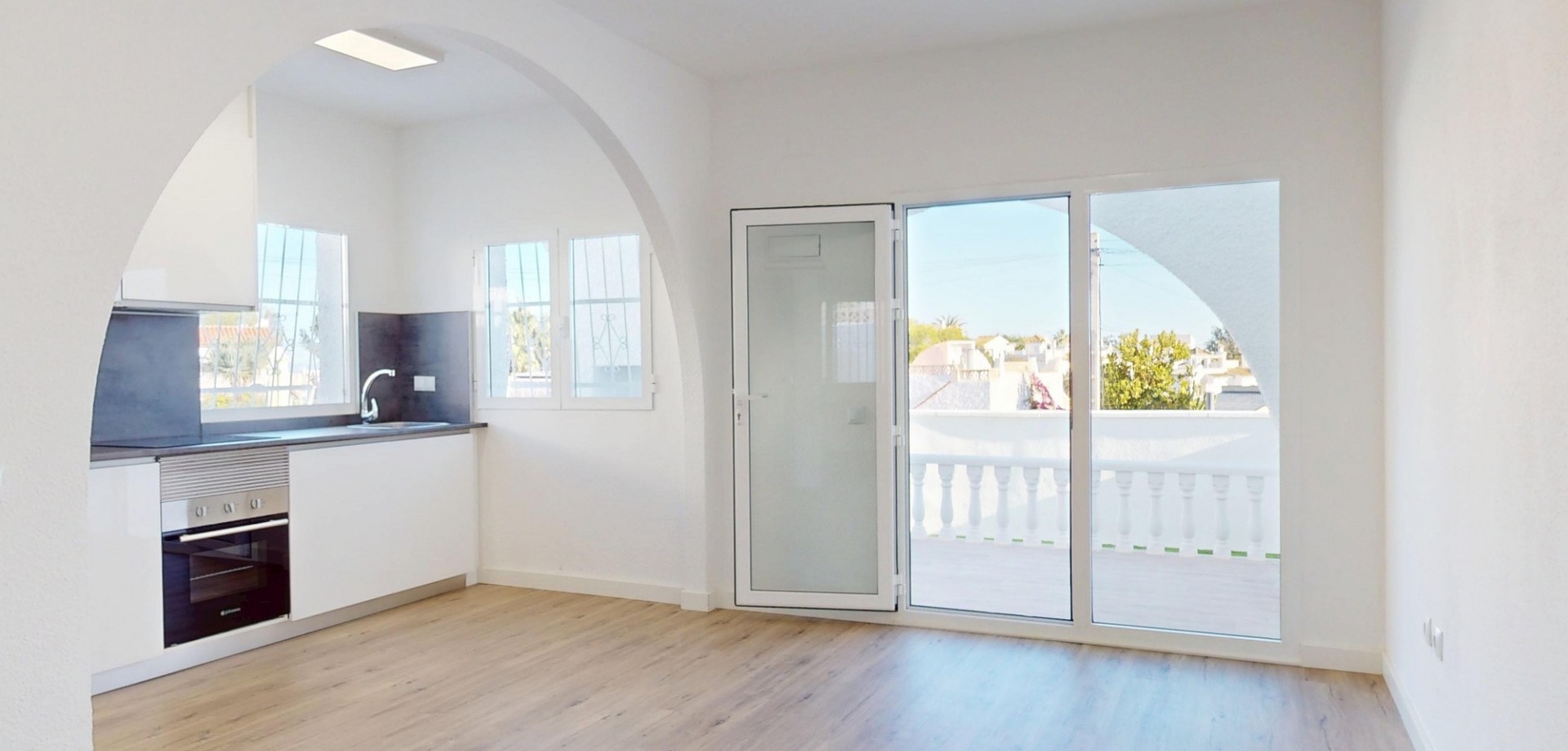 2 Bed, 1 Bath, HouseFor Sale, Orihuela Costa, Alicante