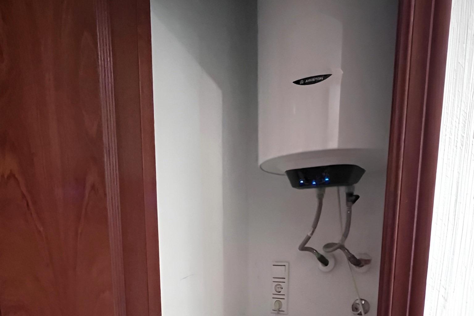 3 Bed, 2 Bath, ApartmentFor Sale, Torrevieja, Alicante