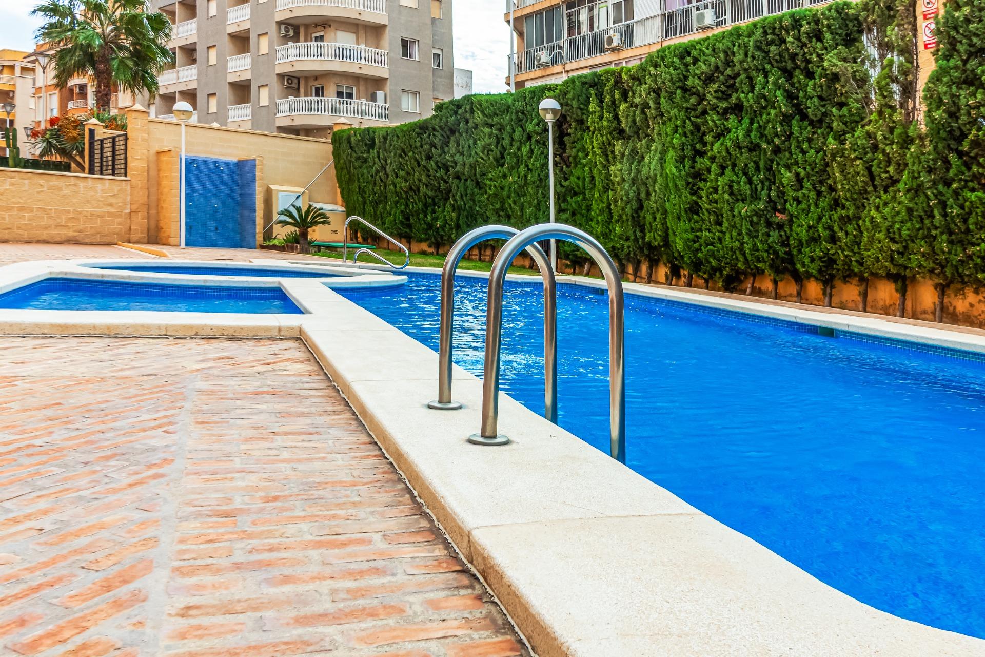 3 Bed, 2 Bath, ApartmentFor Sale, Torrevieja, Alicante