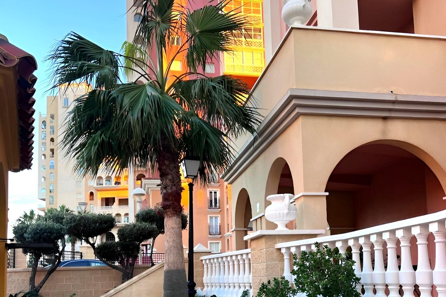 3 Bed, 2 Bath, ApartmentFor Sale, Torrevieja, Alicante