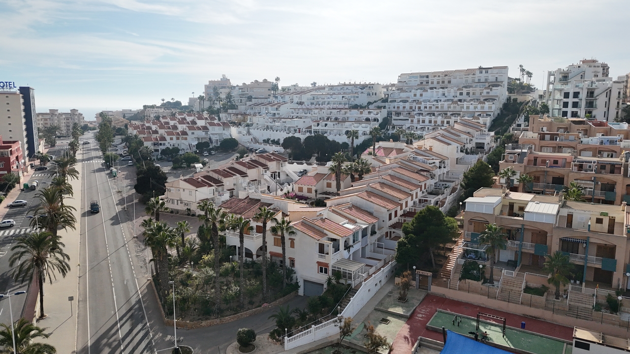 2 Bed, 1 Bath, ApartmentFor Sale, La Mata, Alicante