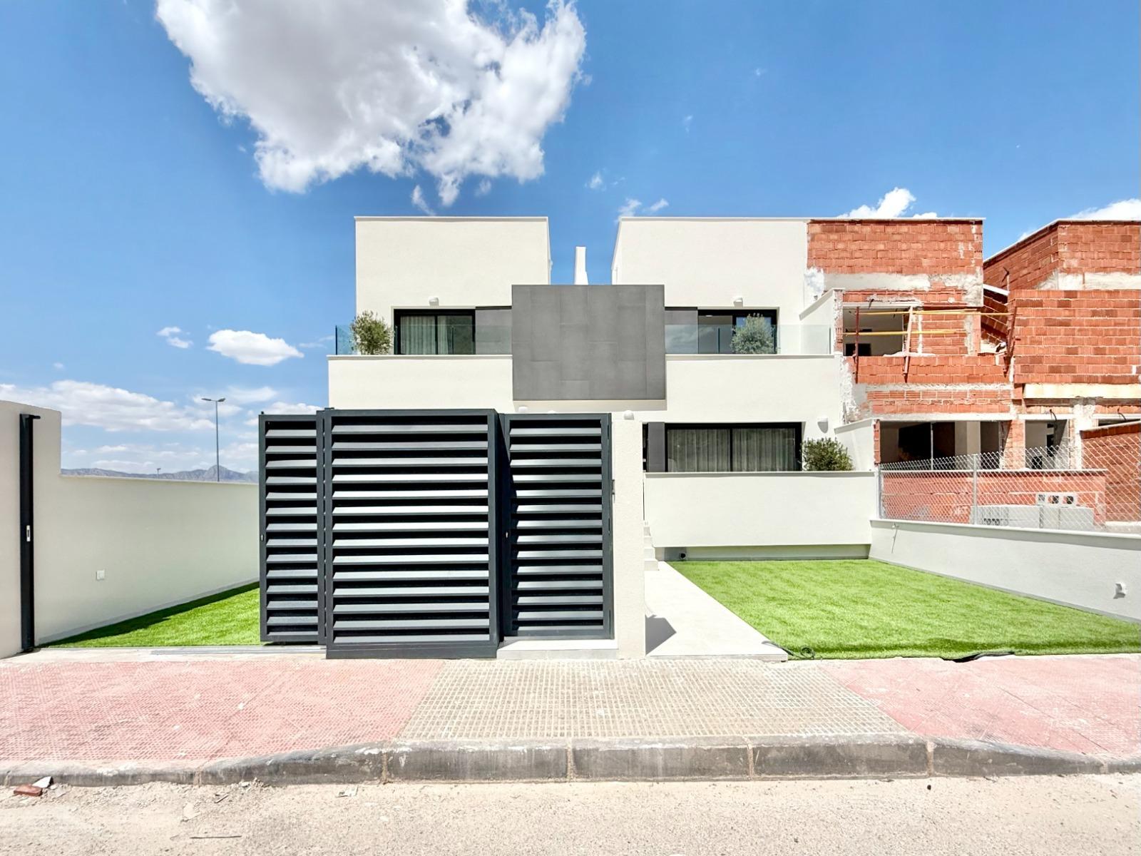 2 Bed, 2 Bath, HouseFor Sale, Cox, Alicante