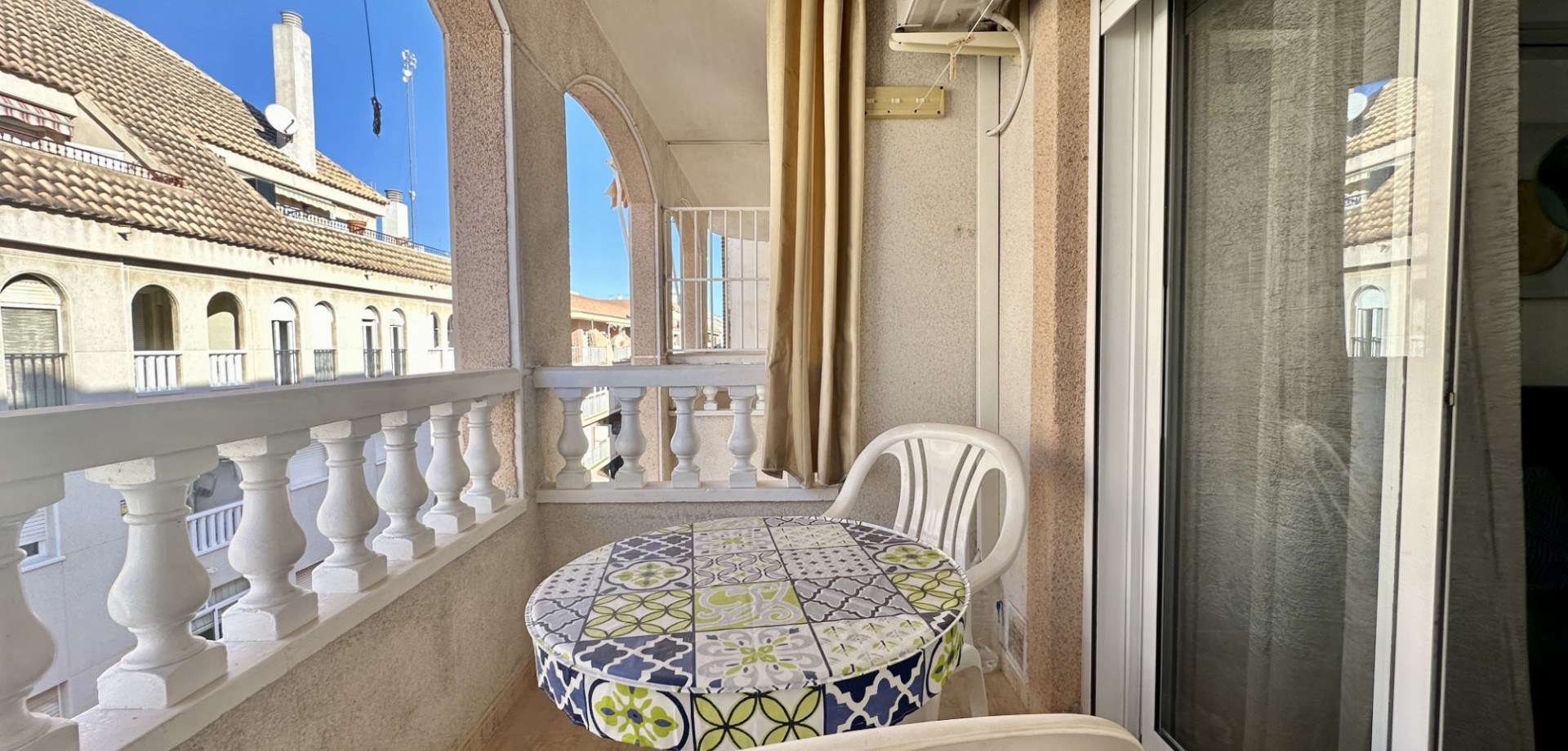 2 Bed, 1 Bath, ApartmentFor Sale, Torrevieja, Alicante