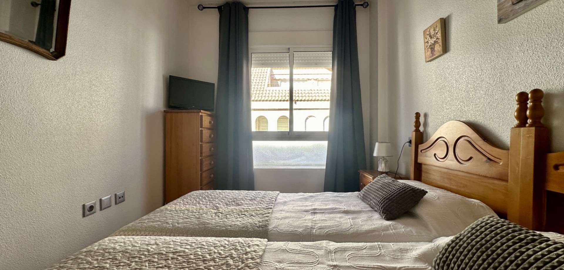 2 Bed, 1 Bath, ApartmentFor Sale, Torrevieja, Alicante