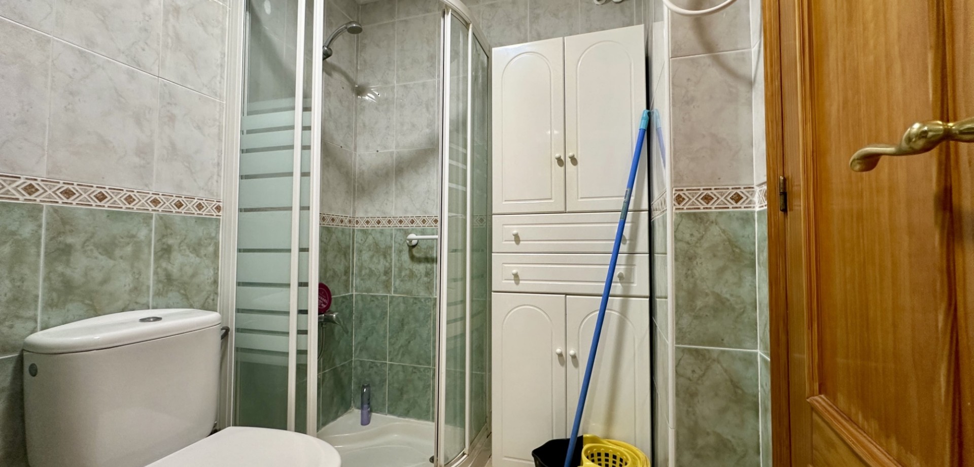 2 Bed, 1 Bath, ApartmentFor Sale, Torrevieja, Alicante