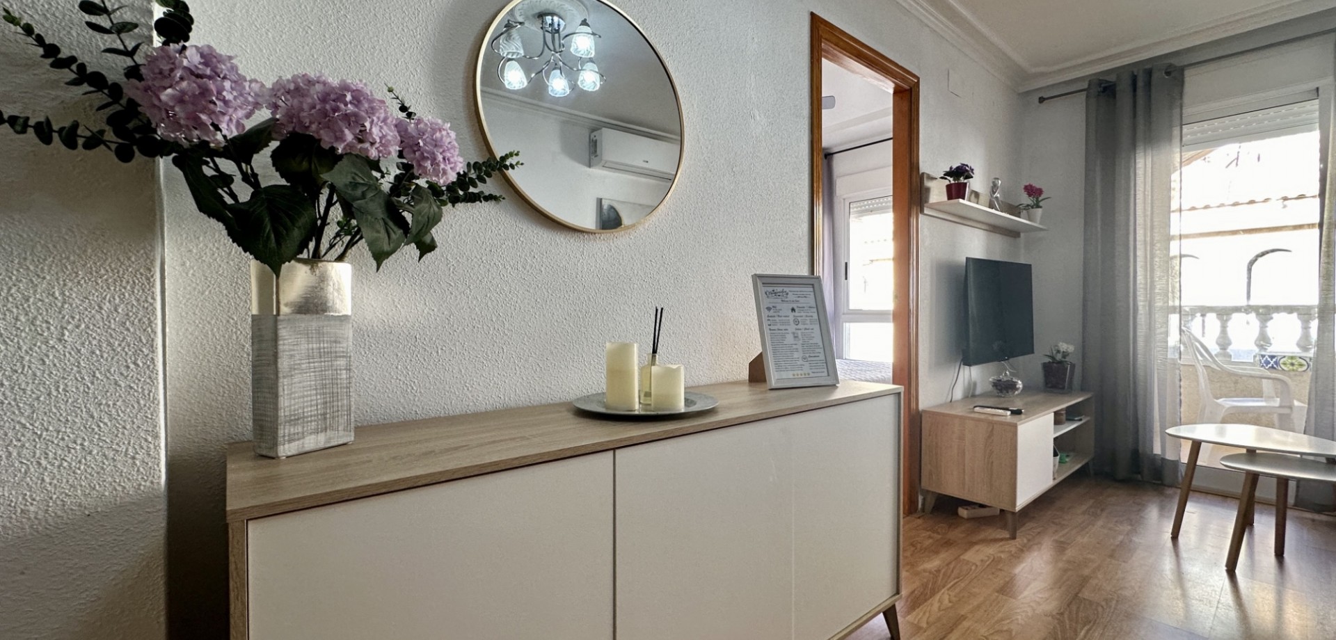 2 Bed, 1 Bath, ApartmentFor Sale, Torrevieja, Alicante