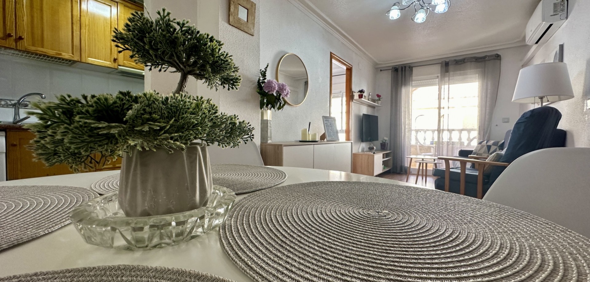 2 Bed, 1 Bath, ApartmentFor Sale, Torrevieja, Alicante