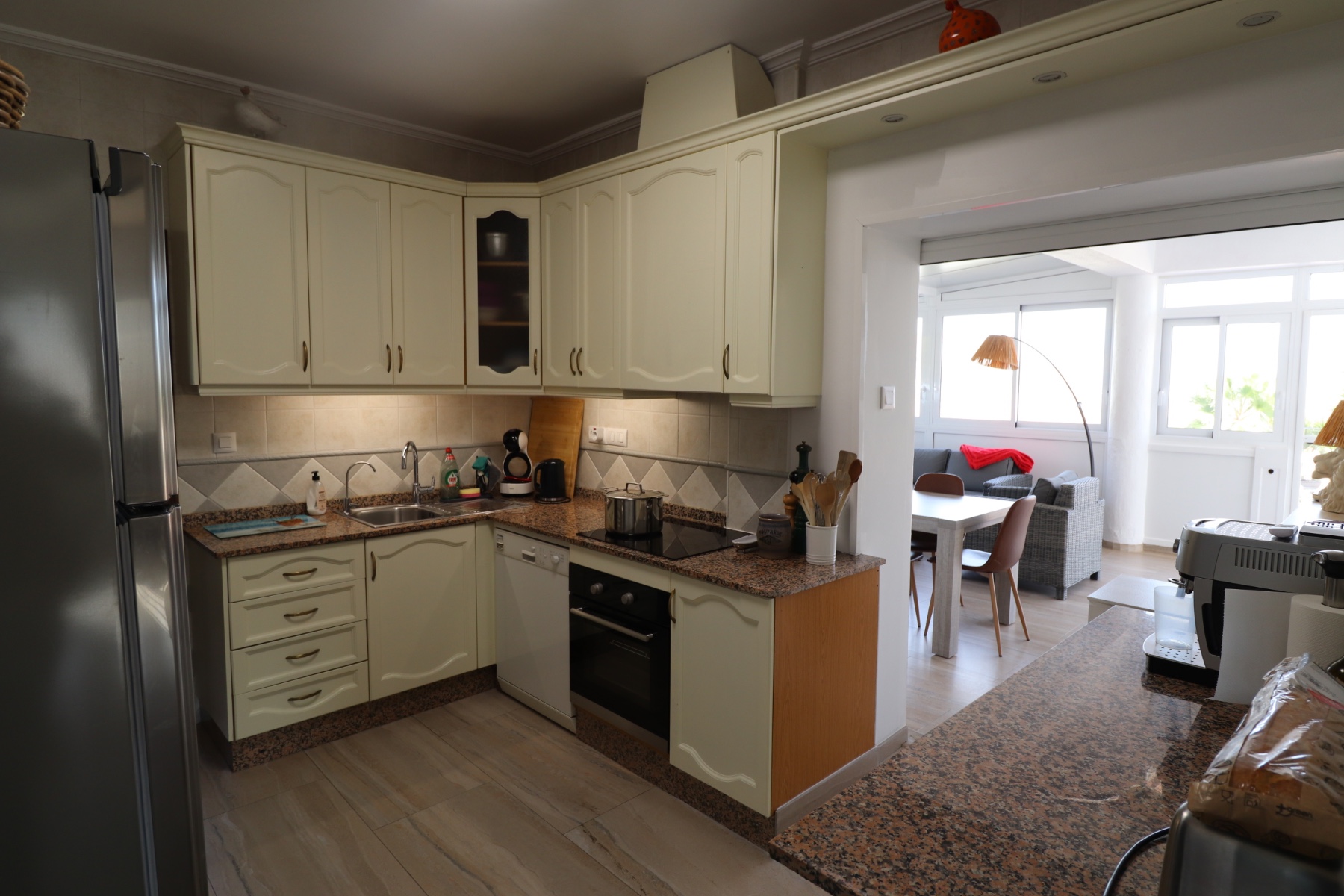 4 Bed, 2 Bath, HouseFor Sale, La Romana, Alicante