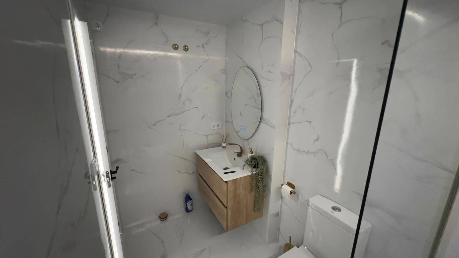 1 Bed, 1 Bath, ApartmentFor Sale, Orihuela Costa, Alicante