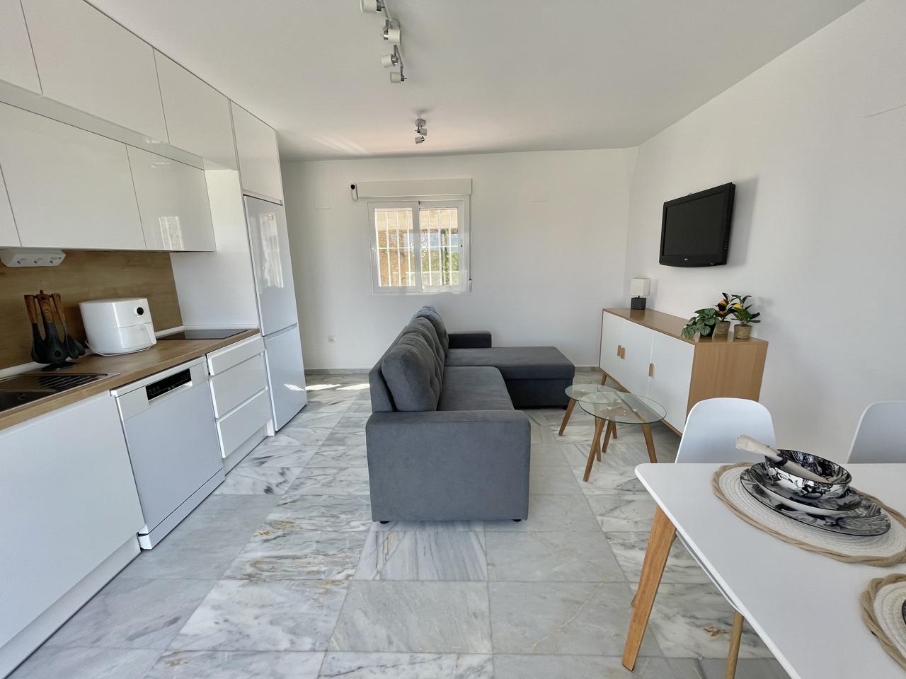 2 Bed, 1 Bath, ApartmentFor Sale, Benidorm, Alicante