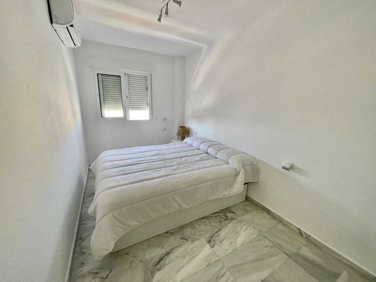 2 Bed, 1 Bath, ApartmentFor Sale, Benidorm, Alicante