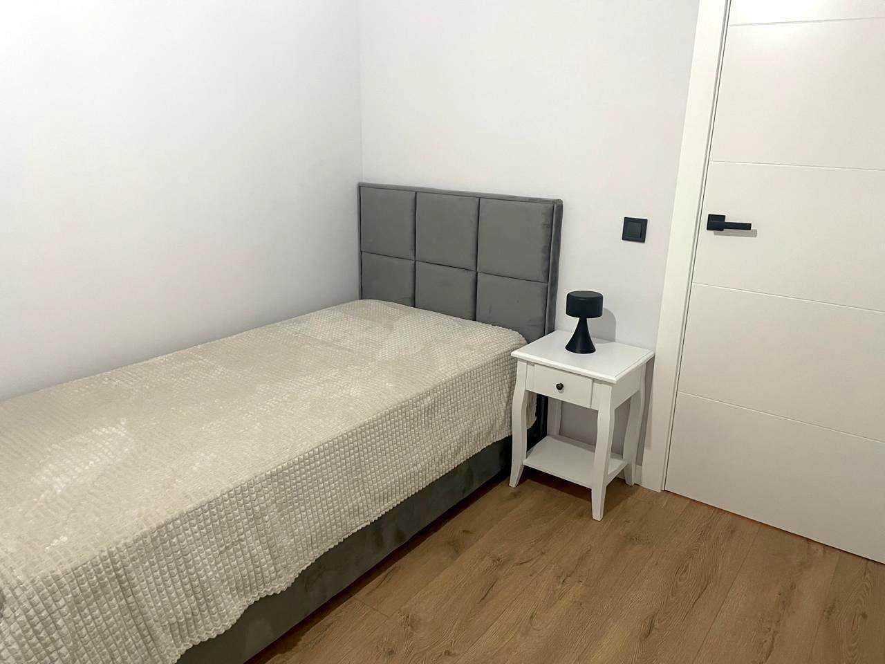 3 Bed, 1 Bath, ApartmentFor Sale, Torrevieja, Alicante